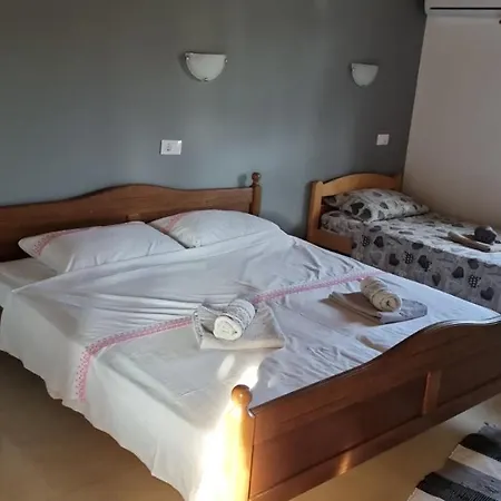 Kır Evi Sobe Anja Brtonigla