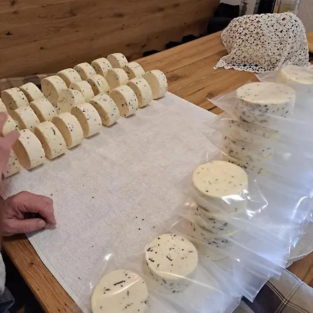 Kır Evi Sobe Anja *