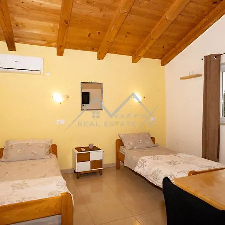 Kır Evi Sobe Anja *