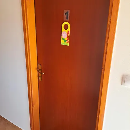 Lantställe Sobe Anja *