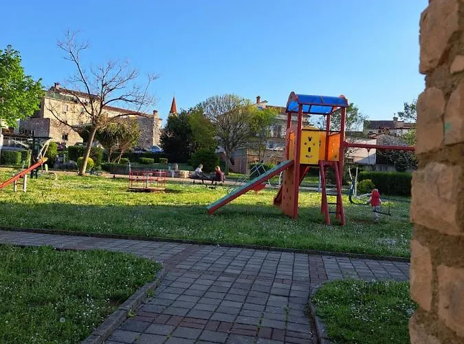 Sobe Anja Landhuis *